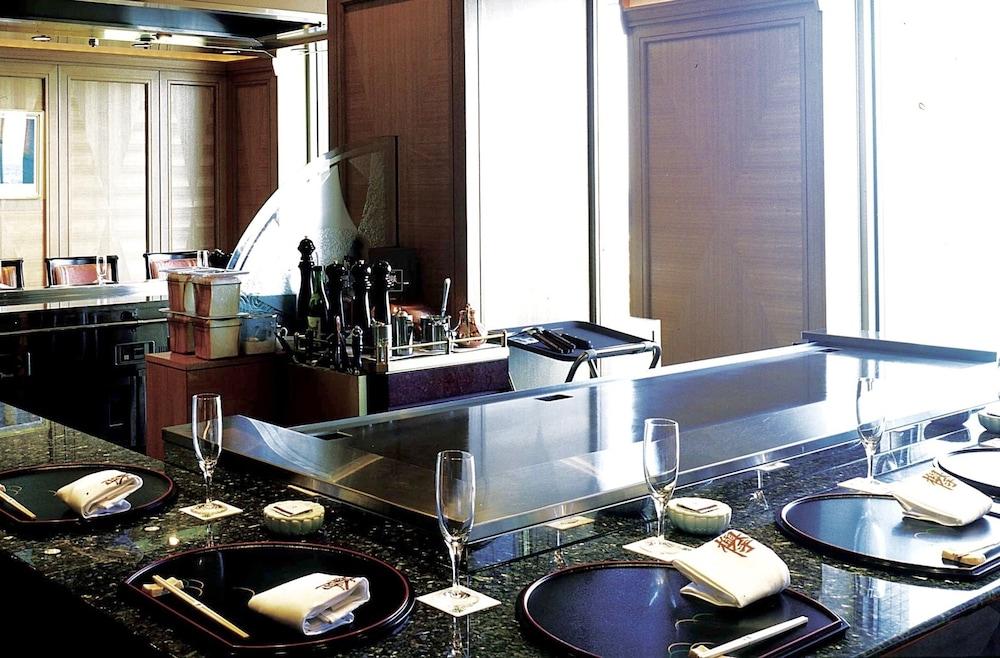 Imabari Kokusai Hotel Ehime Zewnętrze zdjęcie