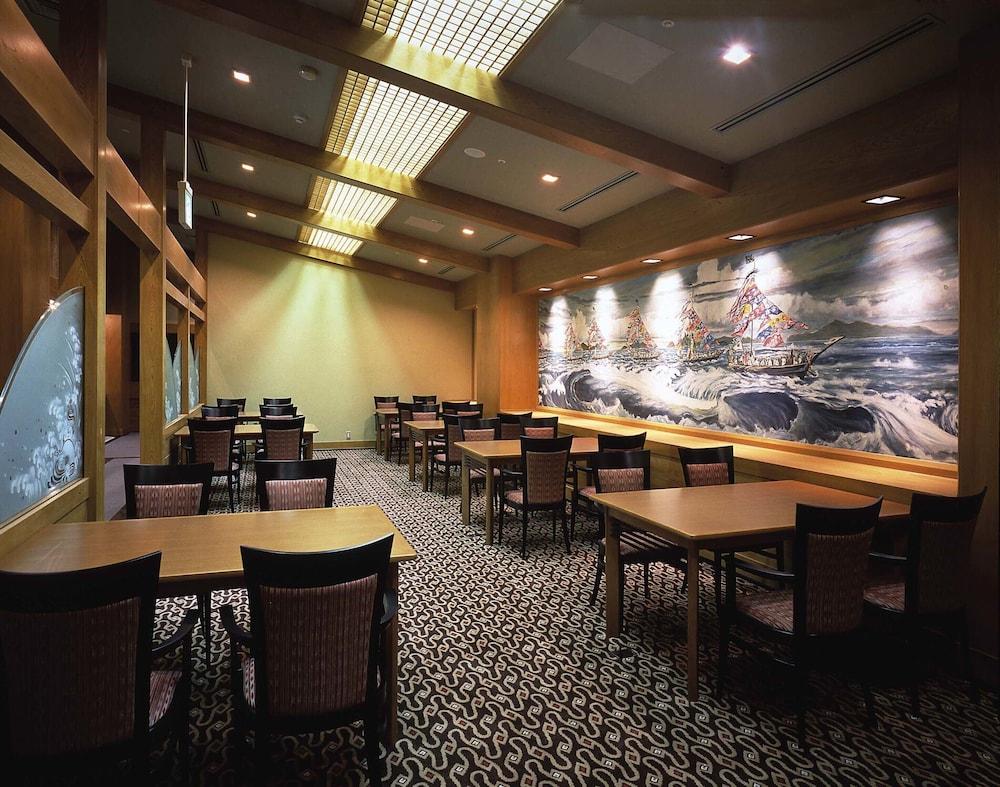 Imabari Kokusai Hotel Ehime Zewnętrze zdjęcie