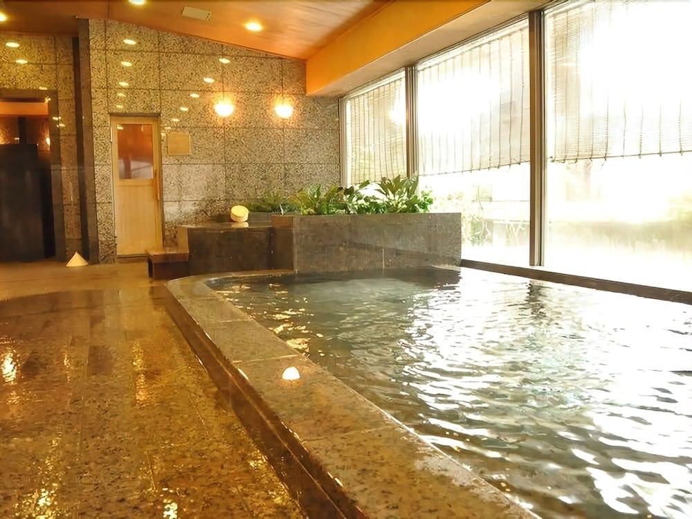 Imabari Kokusai Hotel Ehime Zewnętrze zdjęcie