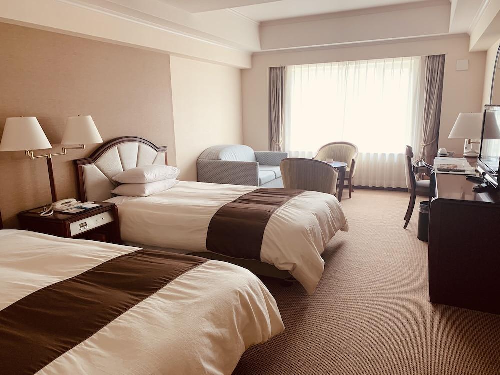 Imabari Kokusai Hotel Ehime Zewnętrze zdjęcie